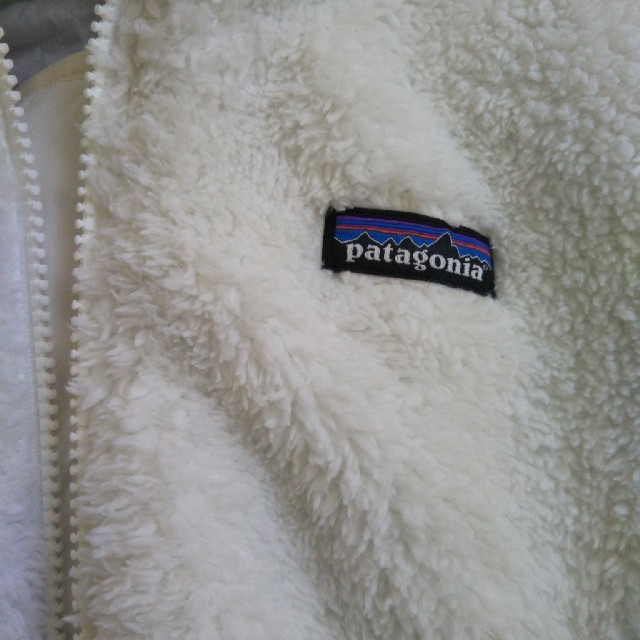 patagonia(パタゴニア)のpatagonia　ガールズ リバーシブル ドリーム ソング フーディ キッズ/ベビー/マタニティのキッズ/ベビー/マタニティ その他(その他)の商品写真