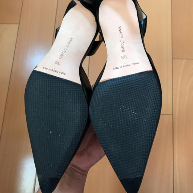 奇跡の再販! MANOLO マノロブラニク BLAHNIK バックストラップ ccorca
