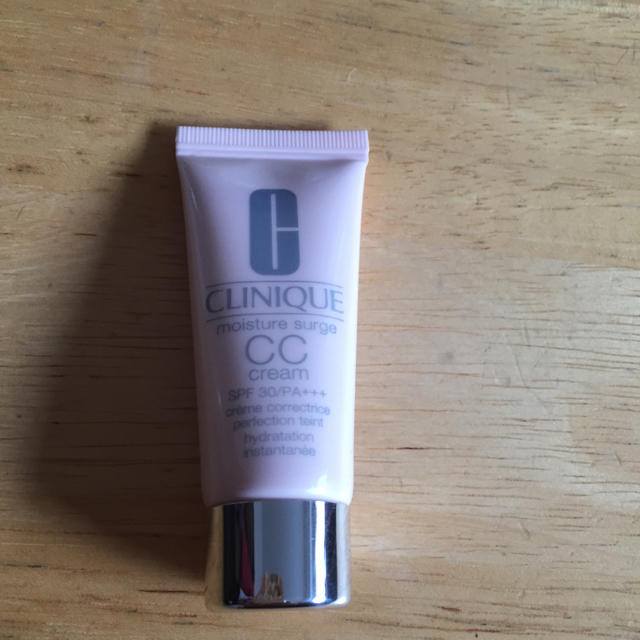 CLINIQUE(クリニーク)のクリニーク CCクリーム コスメ/美容のベースメイク/化粧品(化粧下地)の商品写真
