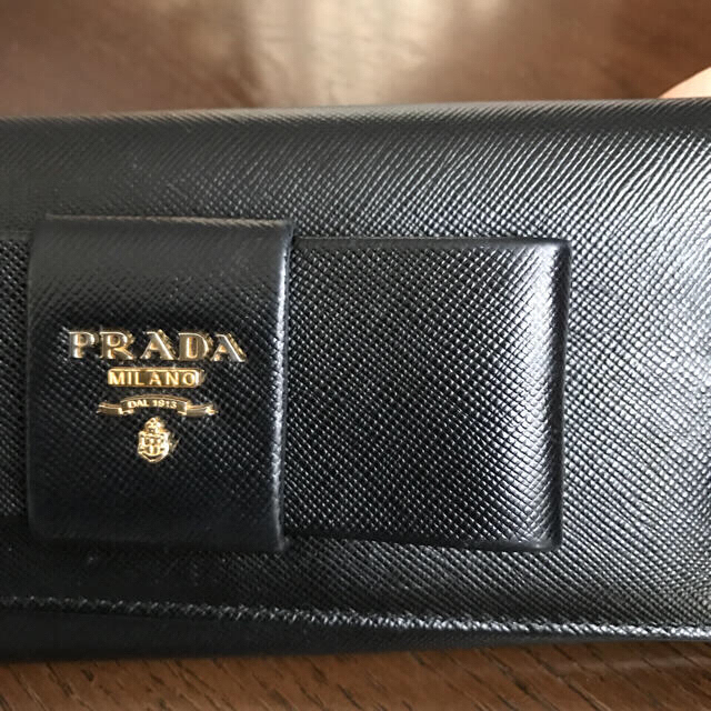 PRADA(プラダ)の48_0×0様 専用  プラダ リボン長財布 レディースのファッション小物(財布)の商品写真