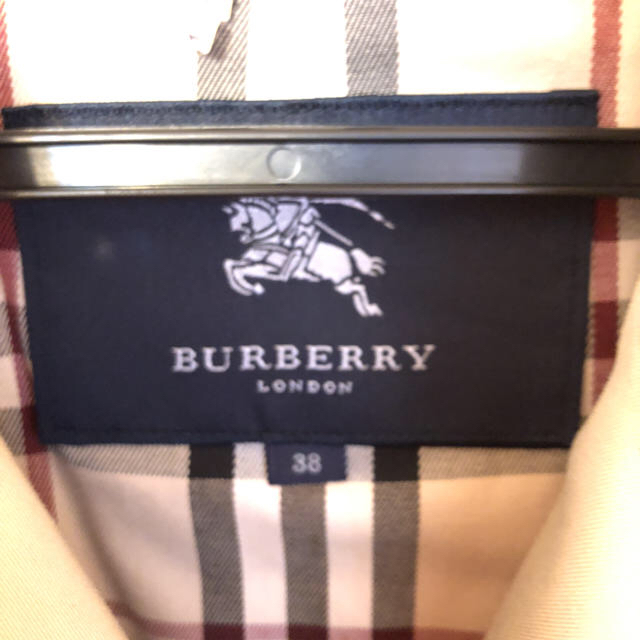 BURBERRY(バーバリー)の専用♡BURBERRY トレンチコート レディースのジャケット/アウター(トレンチコート)の商品写真