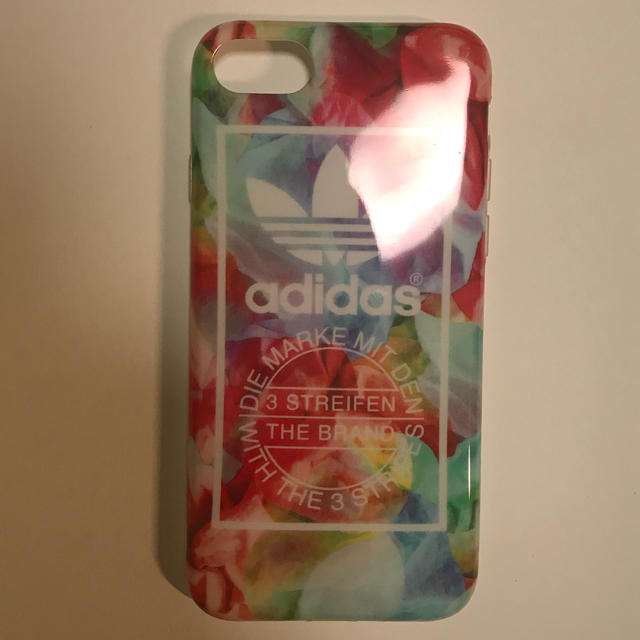 adidas(アディダス)のiPhone7/8ケース スマホ/家電/カメラのスマホアクセサリー(iPhoneケース)の商品写真