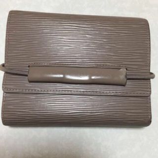 ルイヴィトン(LOUIS VUITTON)の♡土曜までJunko様専用♡三つ折り 財布 エピ(財布)