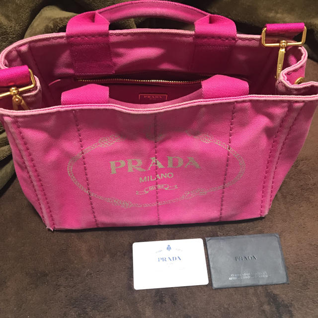 週末値下げ！！PRADA カナパ S size ピンクバッグ