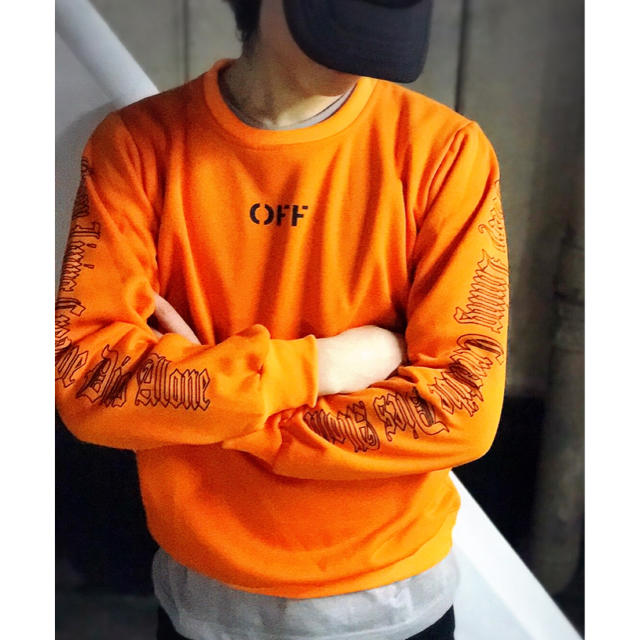 OFF-WHITE(オフホワイト)の送料込み3900円！！ Vlone×off white トレーナー スウェット  メンズのトップス(スウェット)の商品写真