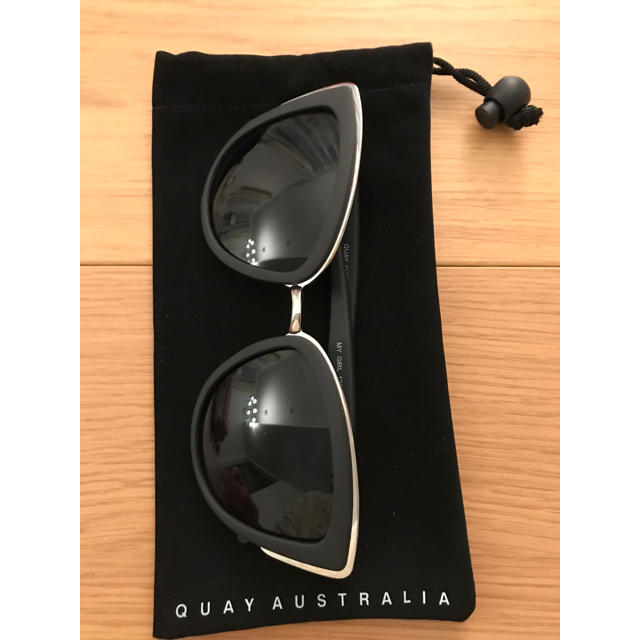 Quay Eyeware Australia(クエイアイウェアオーストラリア)のかおり様専用 QUAY オーストラリア サングラス レディースのファッション小物(サングラス/メガネ)の商品写真