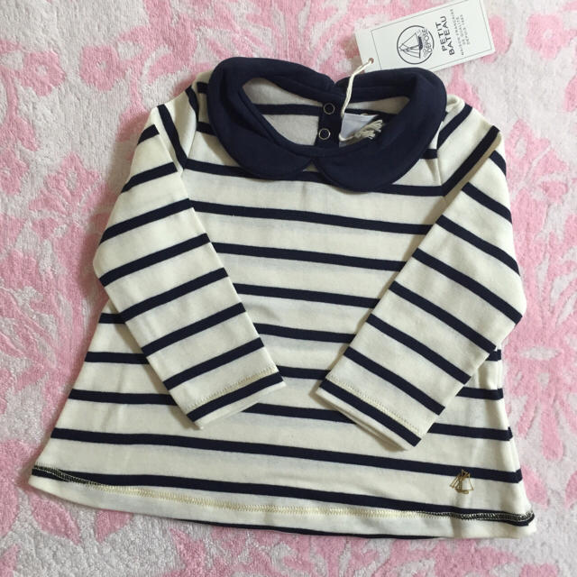 PETIT BATEAU(プチバトー)の【Angel Of Music様専用】裏起毛衿つきマリニエールブラウス 12m キッズ/ベビー/マタニティのベビー服(~85cm)(シャツ/カットソー)の商品写真