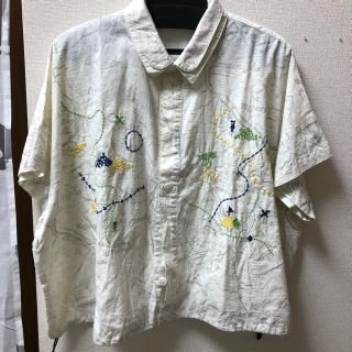 ネネット(Ne-net)の地図柄シャツ(シャツ/ブラウス(半袖/袖なし))