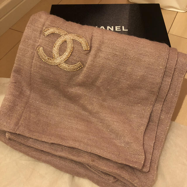 CHANEL(シャネル)のスズラン様専用 CHANEL マフラー ハンドメイドのファッション小物(マフラー/ストール)の商品写真