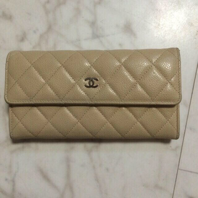 CHANEL(シャネル)のシャネル キャビア 長財布 ベージュ レディースのファッション小物(財布)の商品写真