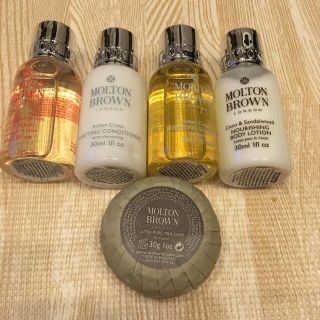 モルトンブラウン(MOLTON BROWN)の【新品未使用】MOLTON BROWN アメニティ(ボディソープ/石鹸)