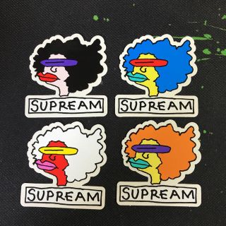 シュプリーム(Supreme)のsupreme gonz ステッカー(ステッカー)