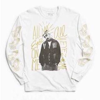 アーバンアウトフィッターズ(Urban Outfitters)の2PAC★ALL EYEZ LONG SLEEVE TEE(Tシャツ/カットソー(七分/長袖))