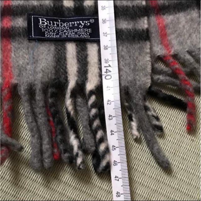 BURBERRY(バーバリー)のバーバリー 新品 マフラー レディースのファッション小物(マフラー/ショール)の商品写真