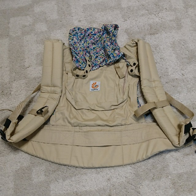 国内店舗正規品 エルゴベビー ベビーキャリア 抱っこひも ベージュ 美