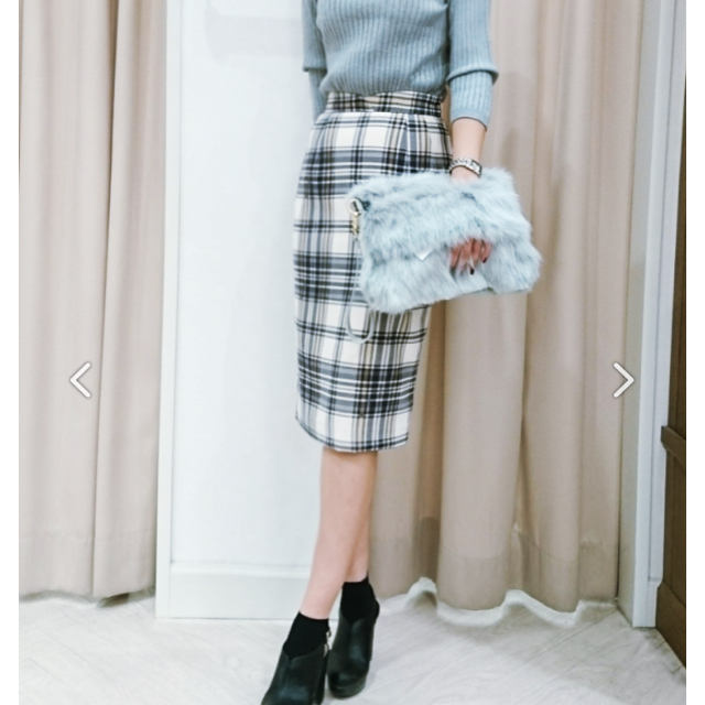 Noela(ノエラ)のオリジナルチェック柄ペンシルスカート レディースのスカート(ひざ丈スカート)の商品写真