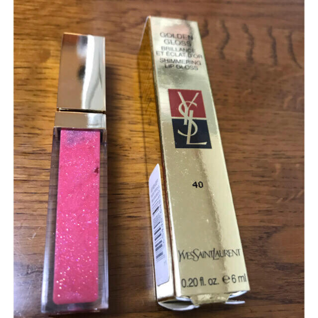 Yves Saint Laurent Beaute(イヴサンローランボーテ)のSALE‼︎‼︎新品‼︎未使用‼︎‼︎イブサンローラン♣︎グロス コスメ/美容のベースメイク/化粧品(リップグロス)の商品写真