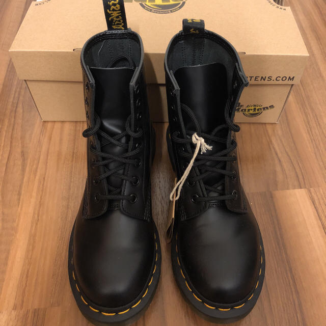 Dr.Martens(ドクターマーチン)の試着のみ ドクターマーチン8ホール レディースの靴/シューズ(ブーツ)の商品写真