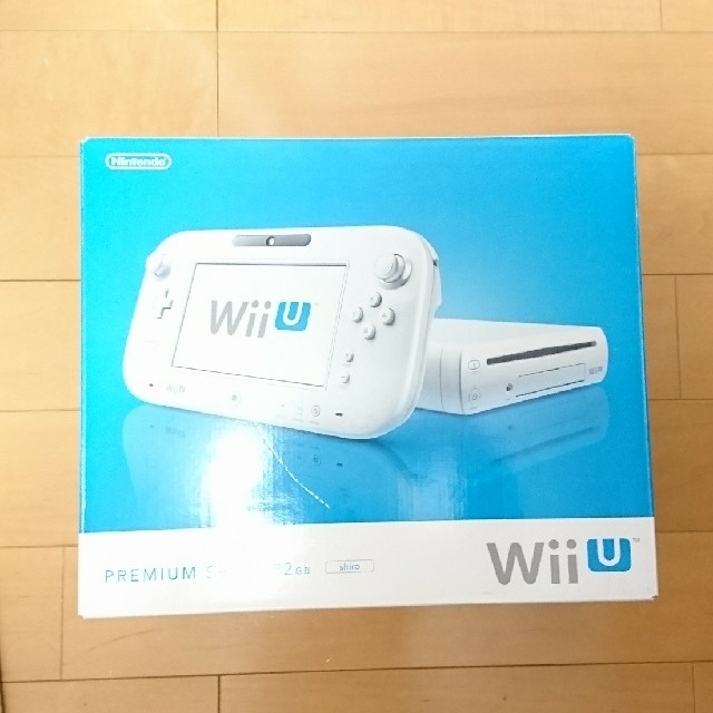 Wii U(ウィーユー)のWiiUプレミアムセット32GB エンタメ/ホビーのゲームソフト/ゲーム機本体(家庭用ゲーム機本体)の商品写真
