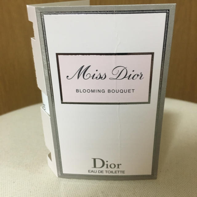 Christian Dior(クリスチャンディオール)のミスディオール ブルーミングブーケ オードゥ トワレ サンプル1ml コスメ/美容の香水(香水(女性用))の商品写真