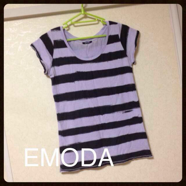 EMODA(エモダ)のEMODA♡ﾎﾞｰﾀﾞｰTシャツ レディースのトップス(Tシャツ(半袖/袖なし))の商品写真