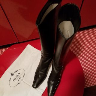 プラダ(PRADA)のお値下げ，ありますのでコメントお願いします・(ブーツ)