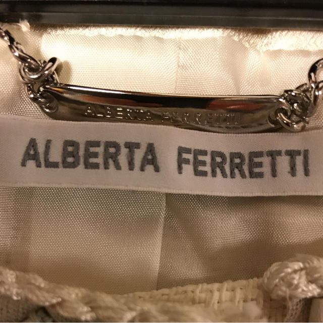 ALBERTA FERRETTI(アルベルタフェレッティ)のALBERTA FERRETTIのビジュージャケット レディースのジャケット/アウター(ノーカラージャケット)の商品写真