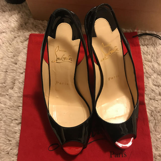 Christian Louboutin(クリスチャンルブタン)のクリスチャンルブタン 37.5  美品 正規品 レディースの靴/シューズ(ハイヒール/パンプス)の商品写真