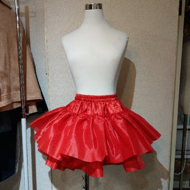 未使用★ダンス★コスプレ★フリルスカート★赤 レディースのスカート(ミニスカート)の商品写真