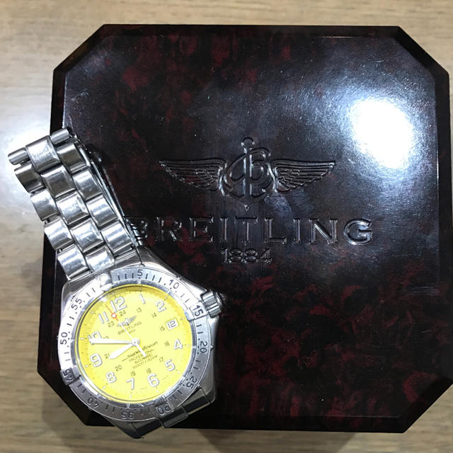 BREITLING(ブライトリング)のブライトリング スーパーオーシャン イエロー メンズの時計(腕時計(アナログ))の商品写真