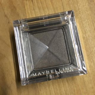 メイベリン(MAYBELLINE)のメイベリンアイシャドウ＊新品未開封(アイシャドウ)