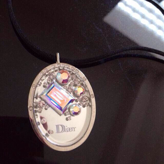 ディオール(Dior)の♡Dior ネックレス型 グロス♡(その他)