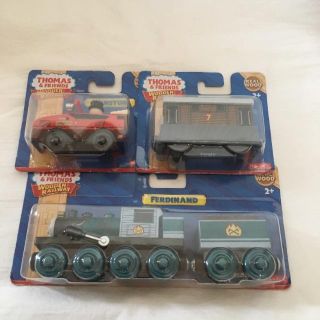 きかんしゃトーマス木製 3点(電車のおもちゃ/車)