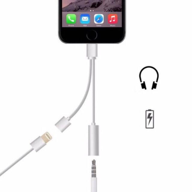 充電も音楽も 2in1 Iphone 変換ケーブルの通販 By Bonarc S Shop ラクマ