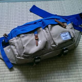 ハーシェル(HERSCHEL)のハーシシェルウエストバック　ショルダー　ビームスコラボ(ボストンバッグ)