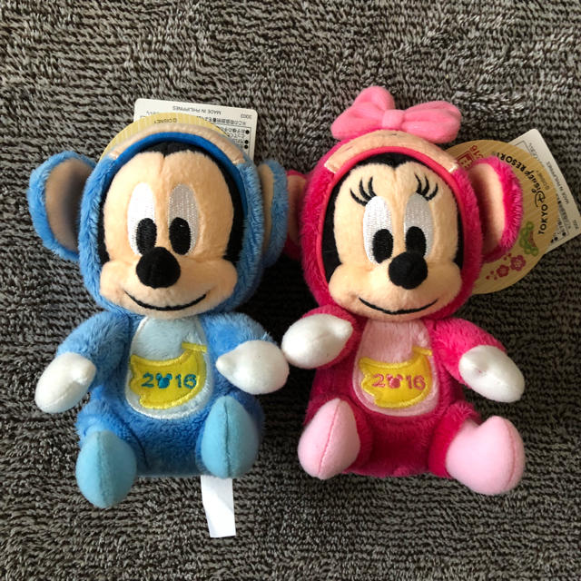 Disney(ディズニー)のDisney ぬいぐるみバッヂ ミッキー ミニー 2016 干支 エンタメ/ホビーのおもちゃ/ぬいぐるみ(キャラクターグッズ)の商品写真