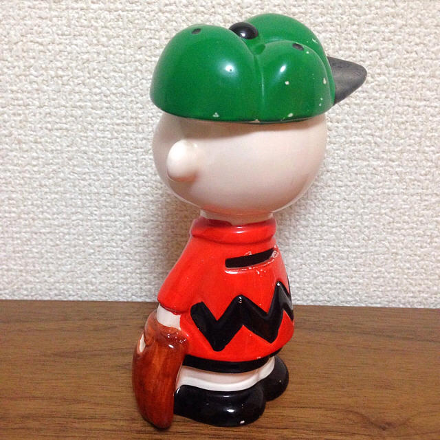 PEANUTS(ピーナッツ)のふっさんさん専用 チャーリーブラウン 貯金箱 陶器 フィギュア スヌーピー エンタメ/ホビーのフィギュア(アメコミ)の商品写真