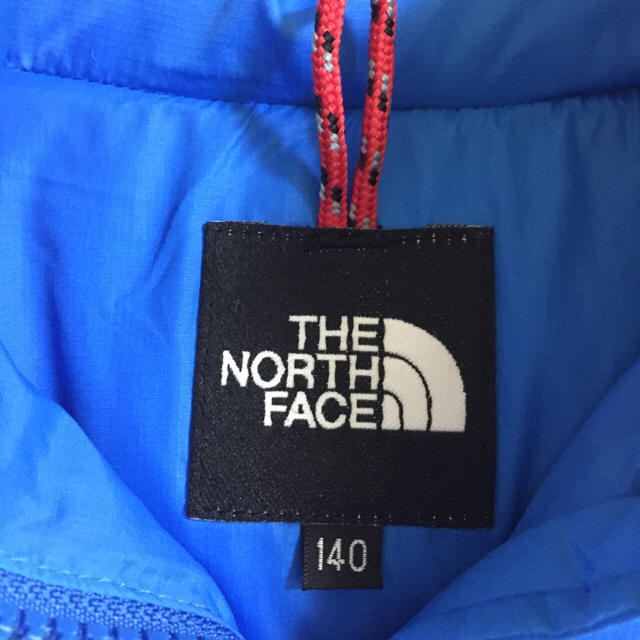 THE NORTH FACE(ザノースフェイス)のthe north face キッズダウンジャケット キッズ/ベビー/マタニティのキッズ服男の子用(90cm~)(ジャケット/上着)の商品写真
