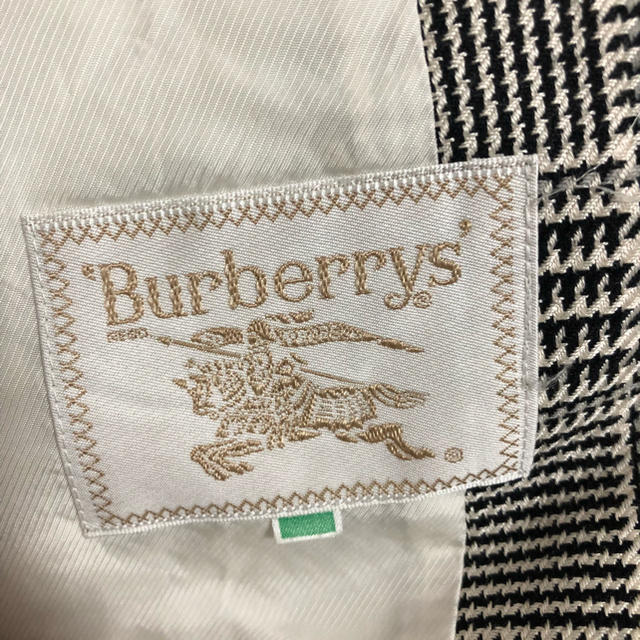 BURBERRY(バーバリー)のジャケット レディースのジャケット/アウター(テーラードジャケット)の商品写真