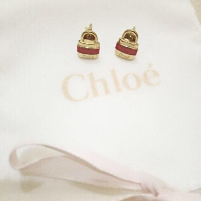 Chloe(クロエ)のクロエ ピアス❤️ レディースのアクセサリー(ピアス)の商品写真