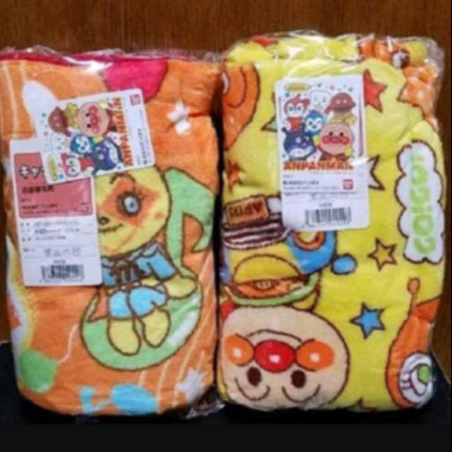 新品 アンパンマン 毛布 キッズ/ベビー/マタニティの寝具/家具(毛布)の商品写真