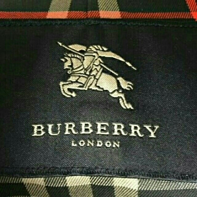 BURBERRY(バーバリー)のroting様専用　バーバリー　ステンカラーコート(ダークネイビー、Lサイズ) メンズのジャケット/アウター(ステンカラーコート)の商品写真
