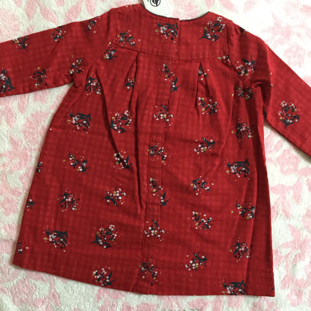 PETIT BATEAU(プチバトー)の【Haru様専用】新品 プチバトー♡チュビックフラワープリントワンピース 24m キッズ/ベビー/マタニティのベビー服(~85cm)(ワンピース)の商品写真