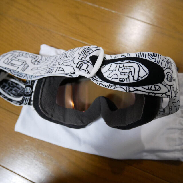 Oakley(オークリー)のOAKLEY  ゴーグル  スノボー スポーツ/アウトドアのスノーボード(ウエア/装備)の商品写真