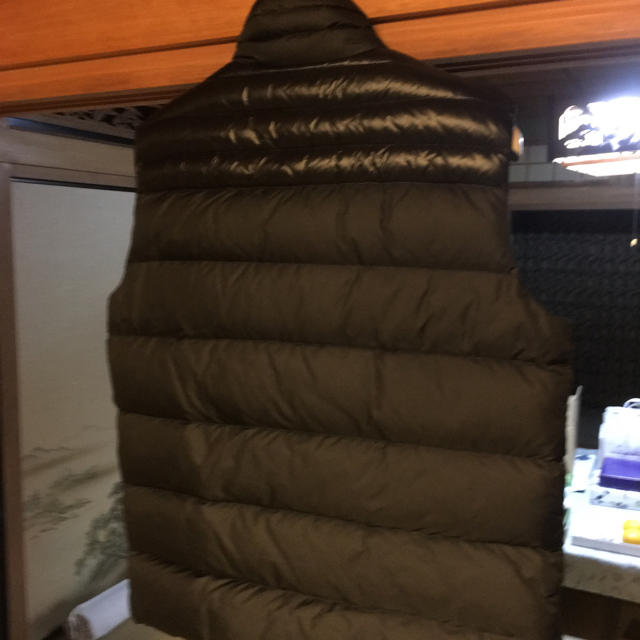 MONCLER(モンクレール)のモンクレールデュプレス メンズのジャケット/アウター(ダウンベスト)の商品写真