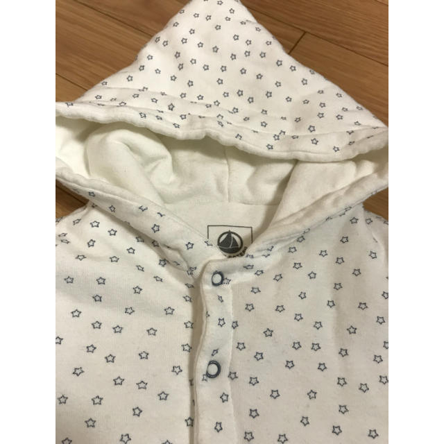 PETIT BATEAU(プチバトー)のプチバトー ポンチョ  キッズ/ベビー/マタニティのベビー服(~85cm)(ジャケット/コート)の商品写真