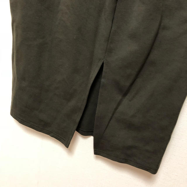 GU(ジーユー)の専用 GU ひざ丈スカート レディースのスカート(ひざ丈スカート)の商品写真