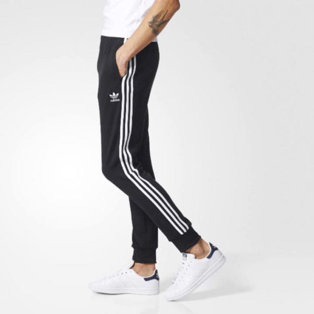 adidas(アディダス)の最安 adidas sst cuffed track pants メンズのパンツ(その他)の商品写真