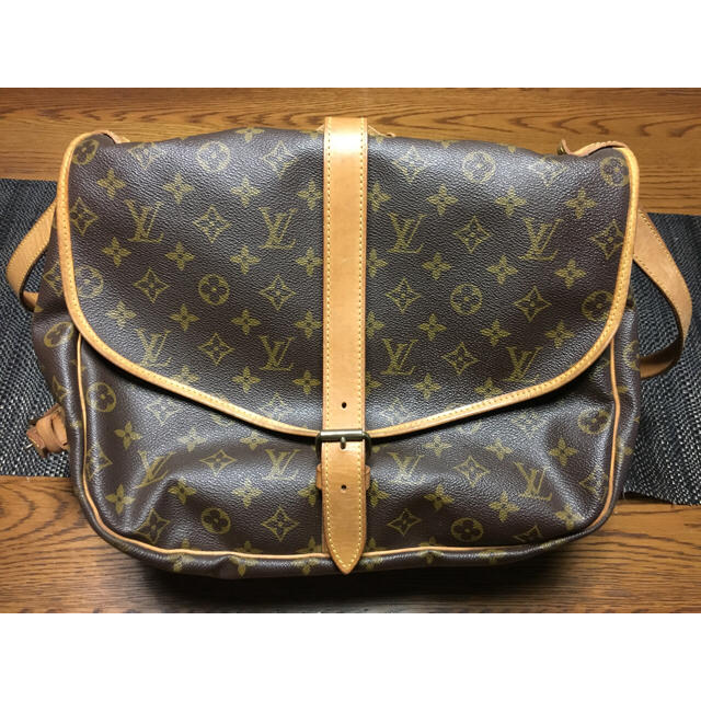 LOUIS VUITTON(ルイヴィトン)のLOUIS  VUITTON バック レディースのバッグ(ショルダーバッグ)の商品写真