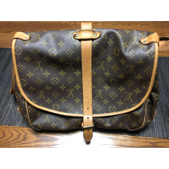 LOUIS VUITTON(ルイヴィトン)のLOUIS  VUITTON バック レディースのバッグ(ショルダーバッグ)の商品写真